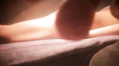 【推油少年】良家人妻最喜欢的活动，老公孩子不在家，下午去享受异性按摩，一线天美穴被插入 (2)